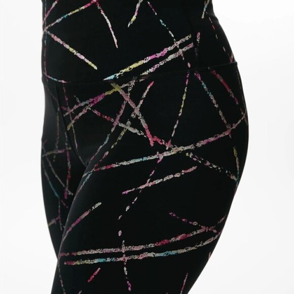 Zyia High Rise Abstract Metallic 7/8 Legging 6-8 - Picture 2 of 10